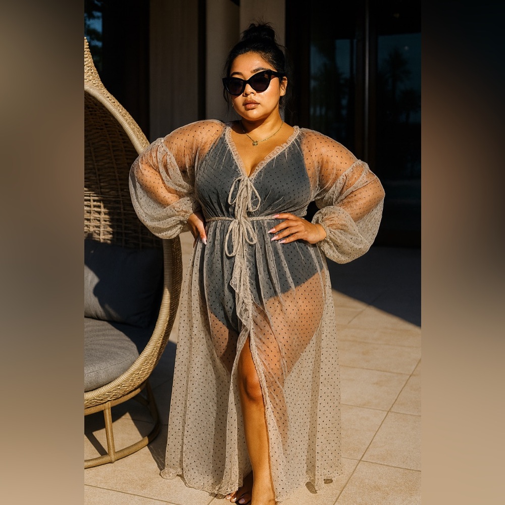 Elegant Sheer Black and Cream duster